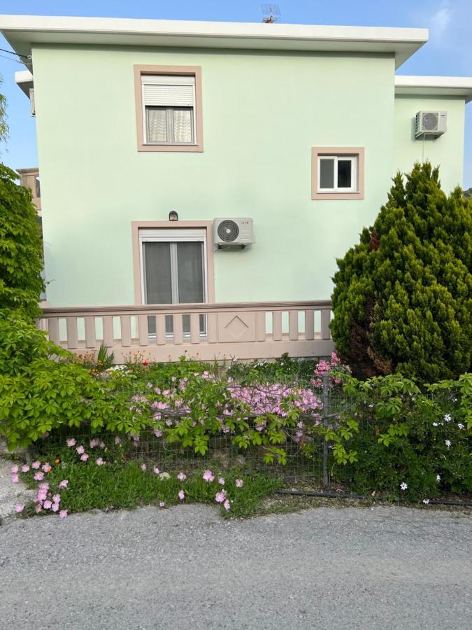 Eugene Apartment Hriszí Aktí Haniá Kültér fotó